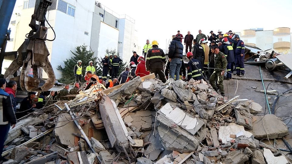 Σεισμός στην Αλβανία: Στους 23 οι νεκροί -Πάνω από 650 οι τραυματίες (βίντεο)